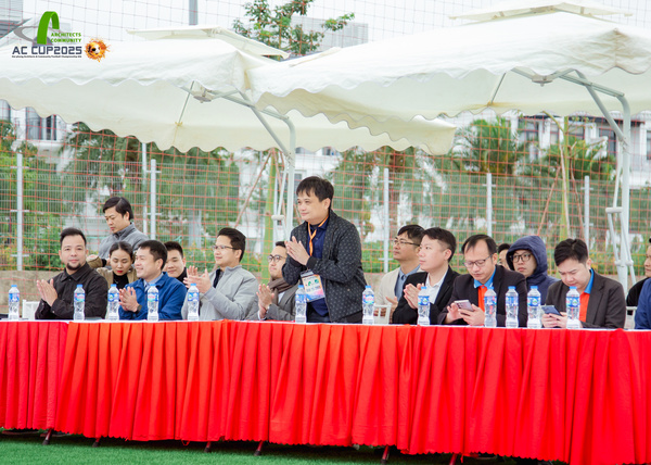 khai-mac-giai-bong-da-ac-cup-2025-to-chuc-tai-svd-vinhomes-marina-hai-phong