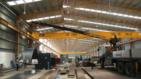 nha-xuong-khung-thep-duoc-ung-dung-voi-nhieu-mo-hinh-nha-xuong 