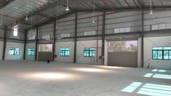 tim-hieu-ket-cau-nha-xuong-khung-thep 