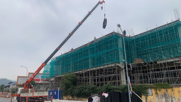 quy-trinh-thi-cong-san-hop-nhua-du-an-nha-hang-tuan-bao-tai-hai-phong