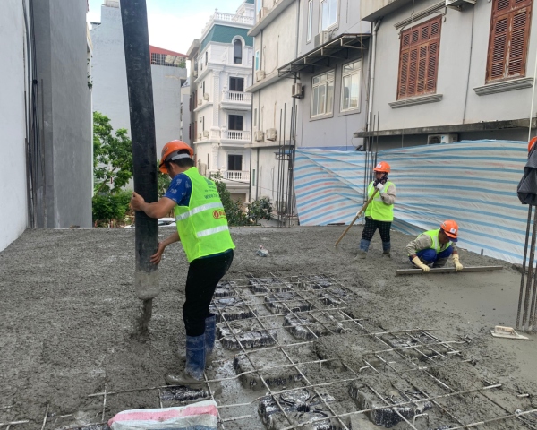 khai-quat-ve-san-be-tong-su-dung-hop-nhua  