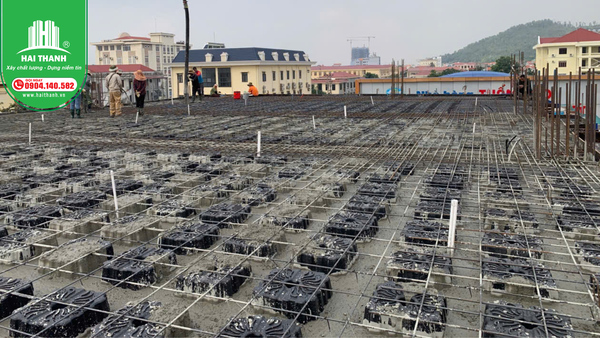 thi-cong-san-rong-giam-khoi-luong-be-tong-dang-ke